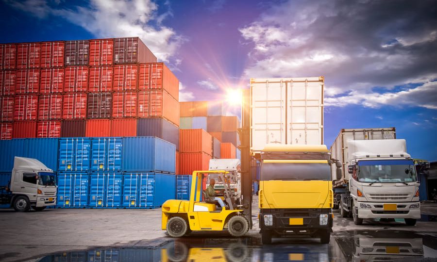 Transporte de carga por carretera en Colombia, puertos maítimos, importaciones, exportaciones, semimasivo, reparto urbano