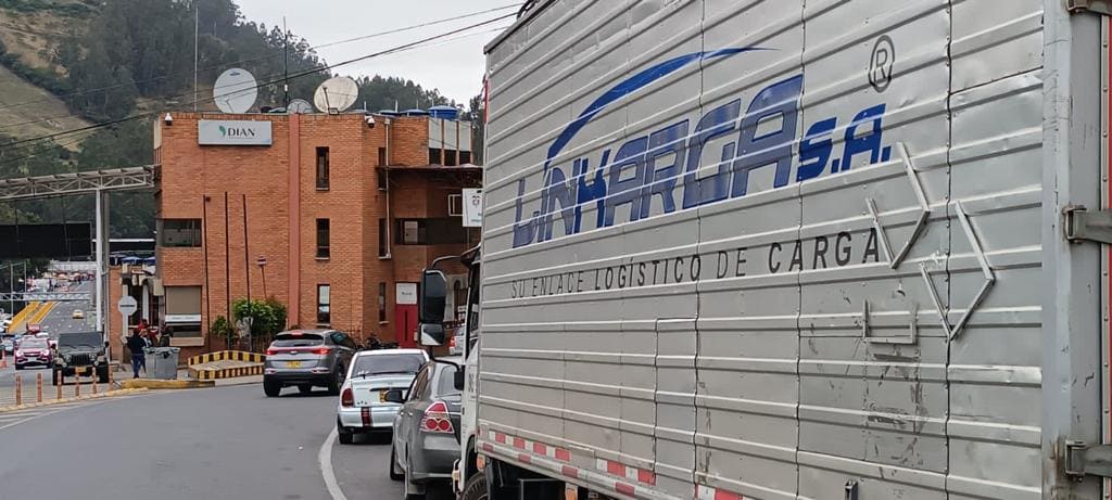 Linkarga presta servicio de transporte de carga desde Colombia al Ecuador